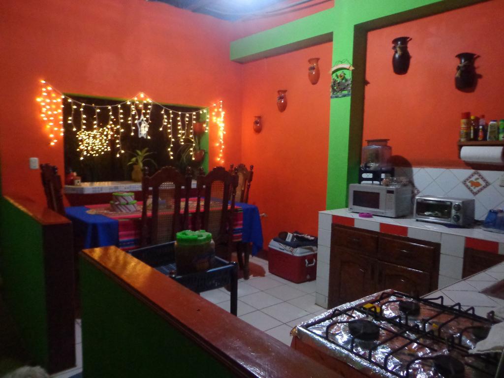 Hostal Leyendas León Esterno foto