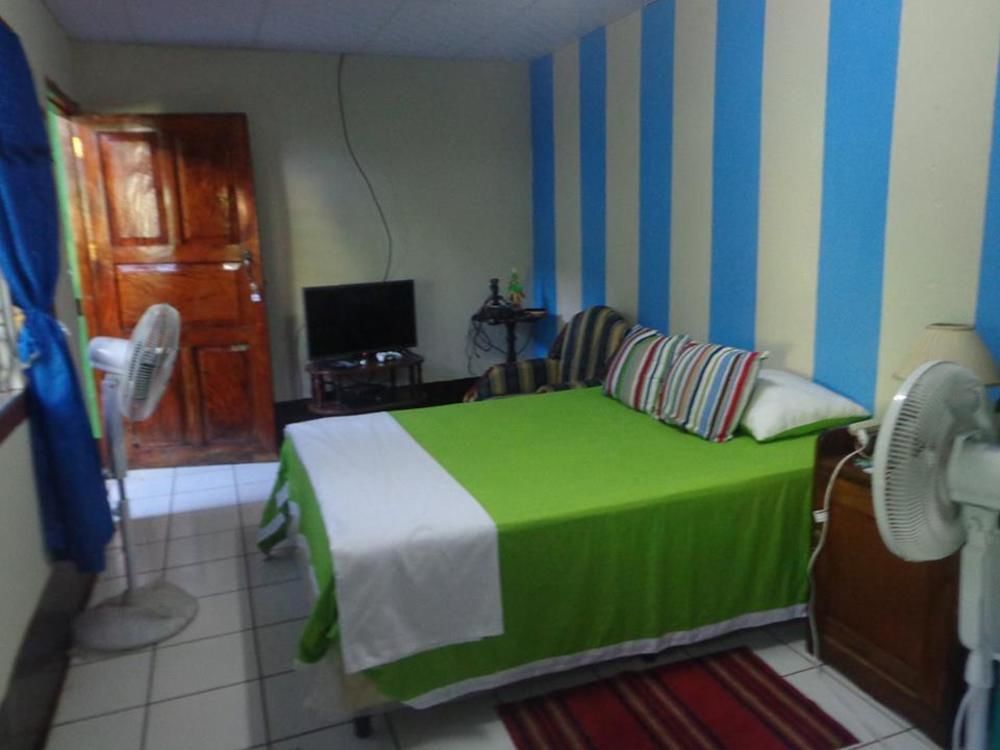 Hostal Leyendas León Esterno foto