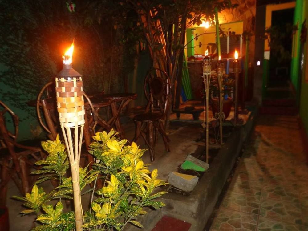 Hostal Leyendas León Esterno foto