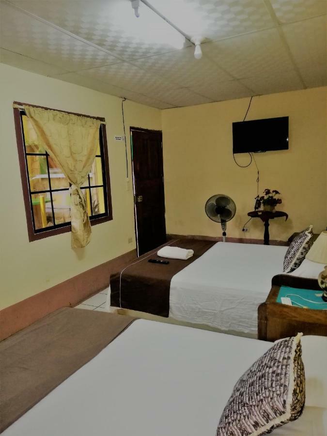 Hostal Leyendas León Esterno foto